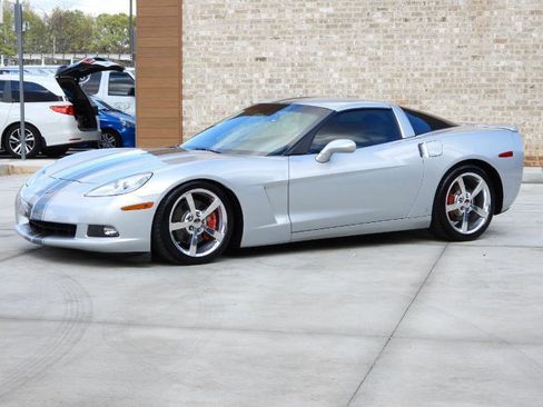 Used 2009 Chevrolet Corvette Coupe image 19