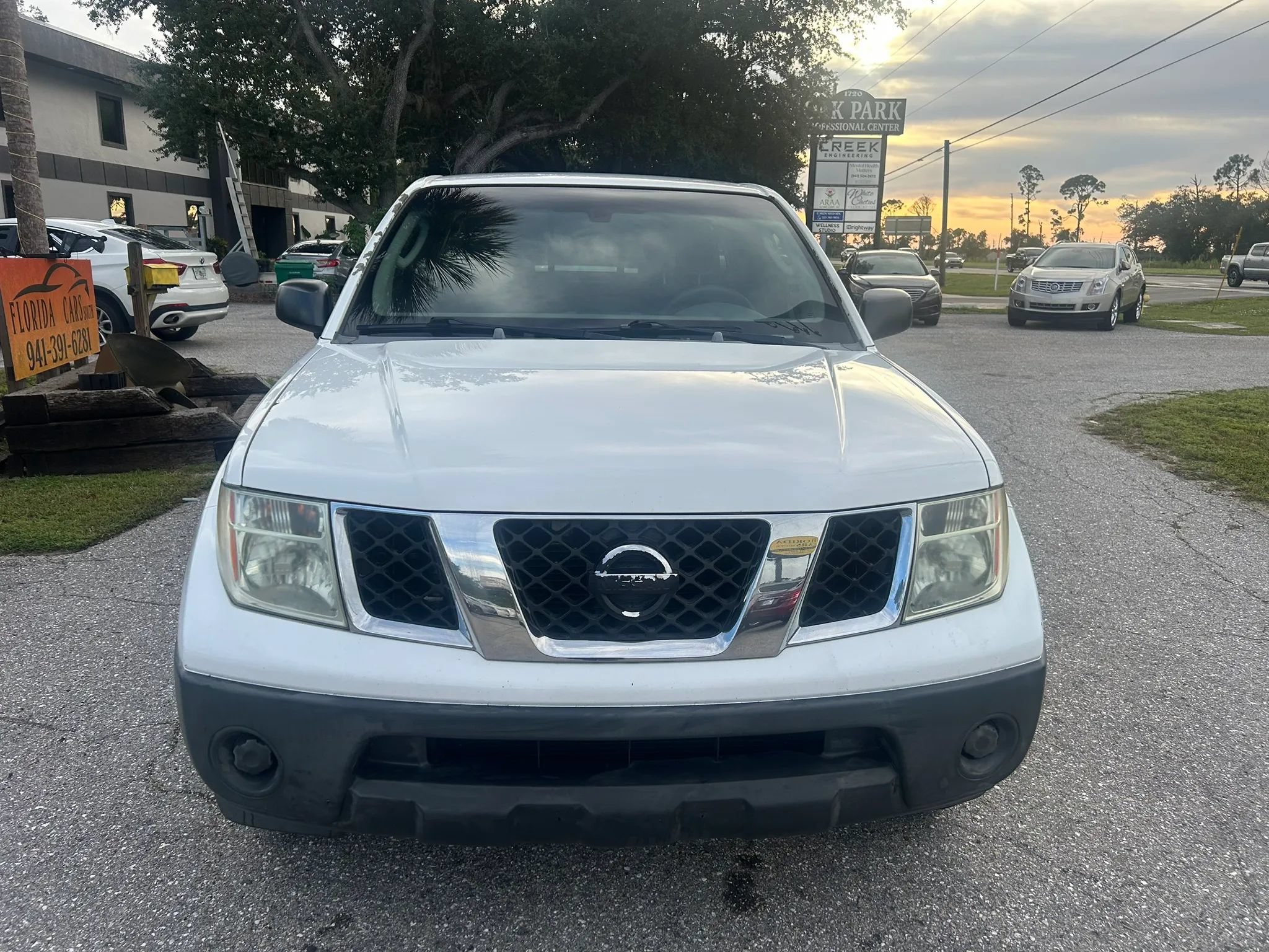 Used 2007 Nissan Frontier XE w/ Preferred Pkg RWD image 4