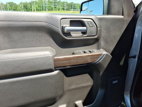 Used 2021 Chevrolet Silverado 1500 RST w/ Convenience Package II AWD/4WD image 19