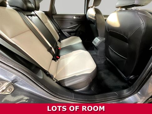 Used 2020 Volkswagen Jetta R-Line w/ R-Line Cold Weather Package FWD image 22