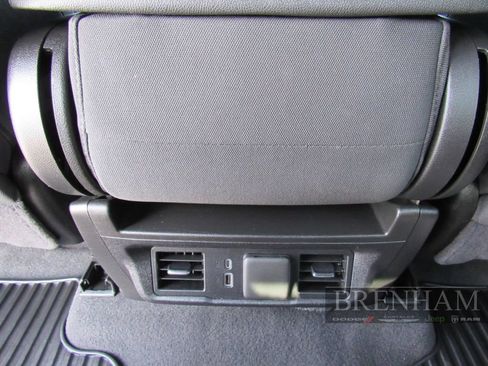Used 2025 Chevrolet Silverado 3500 LT w/ Safety Package AWD/4WD image 22