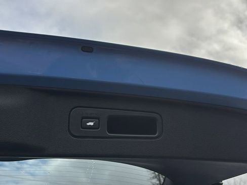 Certified 2024 Honda Pilot TrailSport image 36