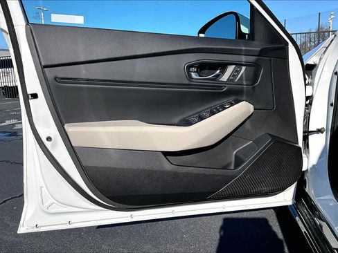 Used 2023 Honda Accord EX-L image 25