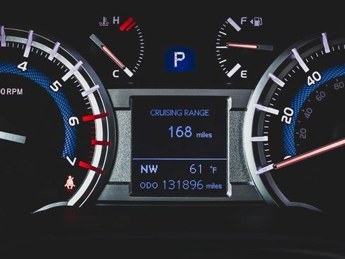 Used 2017 Toyota 4Runner TRD Off-Road Premium image 8