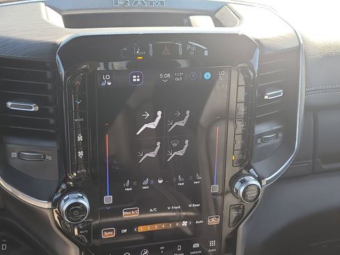 Used 2023 RAM 1500 Laramie image 22