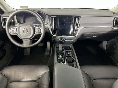 Used 2025 Volvo S60 B5 Core image 13