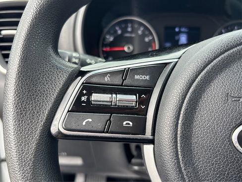 Used 2022 Kia Sportage LX FWD image 27