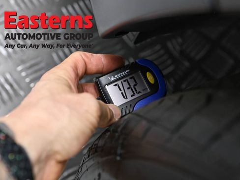 Used 2020 Mercedes-Benz GLB 250 4MATIC image 26