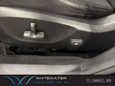 Used 2010 Subaru Forester 2.5X Premium image 14