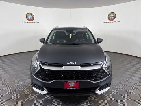 Used 2023 Kia Sportage EX AWD/4WD image 16