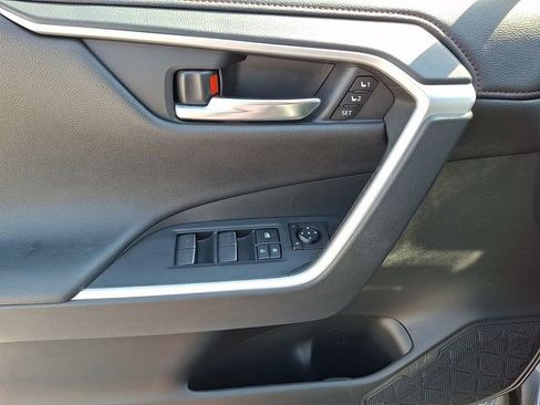 Certified 2022 Toyota RAV4 XSE w/ Premium Package AWD/4WD image 12