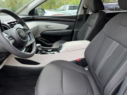 Used 2024 Hyundai Tucson SEL FWD image 18