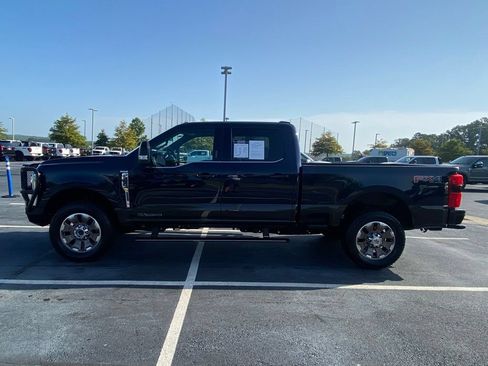 Certified 2024 Ford F350 King Ranch AWD/4WD image 4