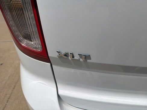 Used 2013 Ford Explorer XLT FWD image 5