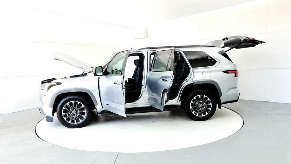 Certified 2023 Toyota Sequoia Limited AWD/4WD image 10