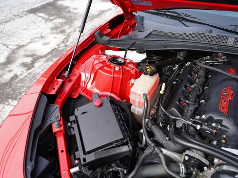 Used 2017 Chevrolet Camaro SS image 90