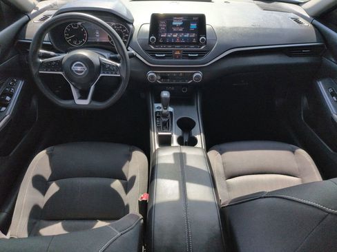 Used 2020 Nissan Altima 2.5 S FWD image 14