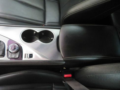 Used 2018 INFINITI Q60 3.0t Luxe image 39