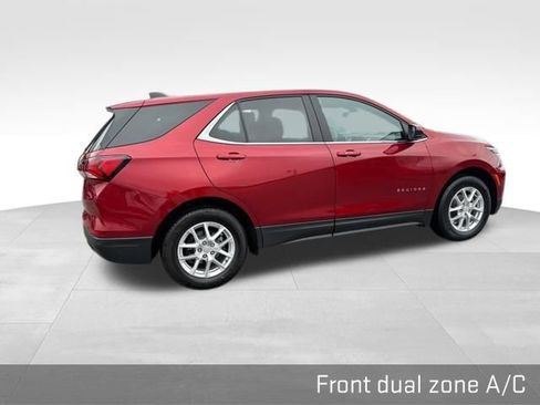 Used 2024 Chevrolet Equinox LT w/ LPO, Floor Liner Package image 17