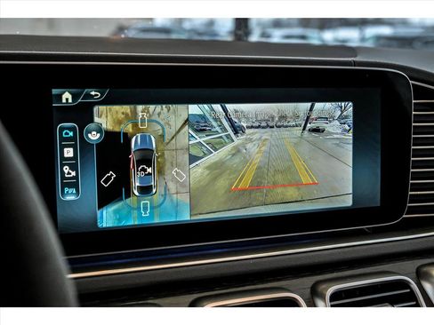 New 2026 Mercedes-Benz GLE 53 AMG 4MATIC Coupe image 17