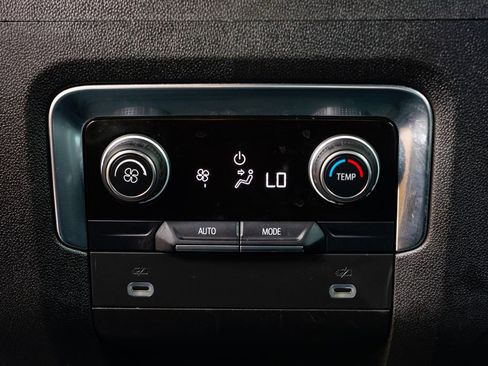 Used 2021 Chevrolet Tahoe LT AWD/4WD image 9