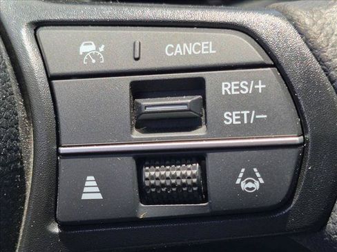 Used 2024 Honda Accord EX image 13