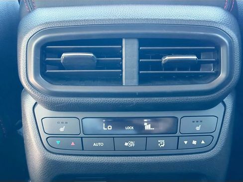 Used 2024 Honda Passport Black Edition image 21
