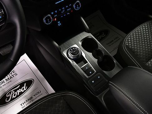 Used 2023 Ford Escape Active image 23