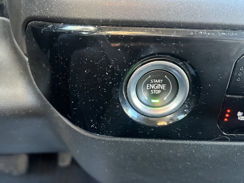 Certified 2022 Chevrolet Silverado 1500 LT image 26