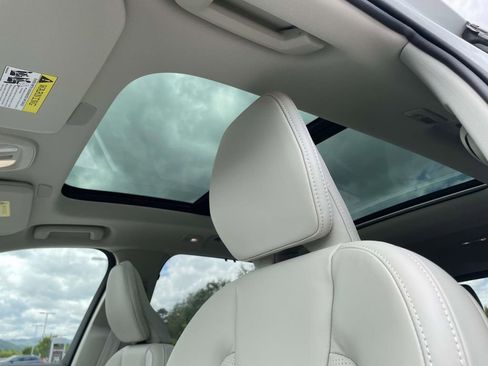 New 2026 Volvo XC90 B6 Ultra w/ Protection Package Premier AWD/4WD image 13