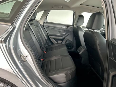 Certified 2021 Volkswagen Jetta SE w/ SE Cold Weather Package FWD image 35