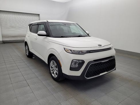 Used 2020 Kia Soul LX image 13