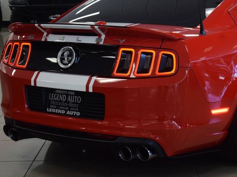 Used 2011 Ford Mustang Shelby GT500 RWD image 55