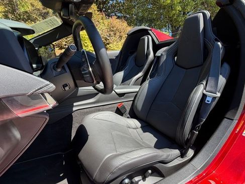 Used 2023 Chevrolet Corvette Stingray Preferred Conv RWD image 15