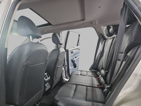 Used 2023 Nissan Rogue SL AWD/4WD image 18