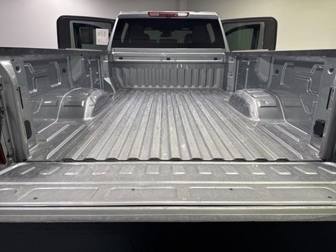 Used 2026 Chevrolet Silverado 3500 LT w/ All Star Edition AWD/4WD image 28