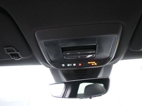 Used 2025 Chevrolet Equinox EV RS w/ Active Safety Package 3 FWD image 12