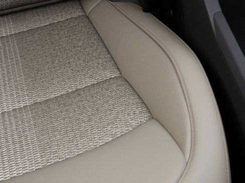 Used 2024 Kia Niro EX image 24