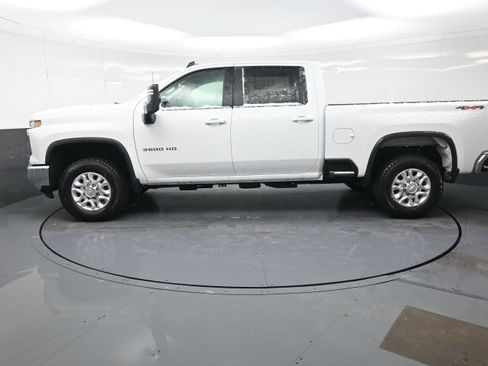 New 2026 Chevrolet Silverado 3500 LT w/ Safety Package image 6