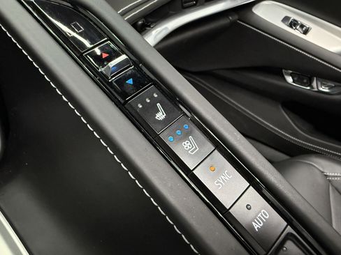 Used 2021 Chevrolet Corvette Stingray Premium Cpe w/ 3LT image 24