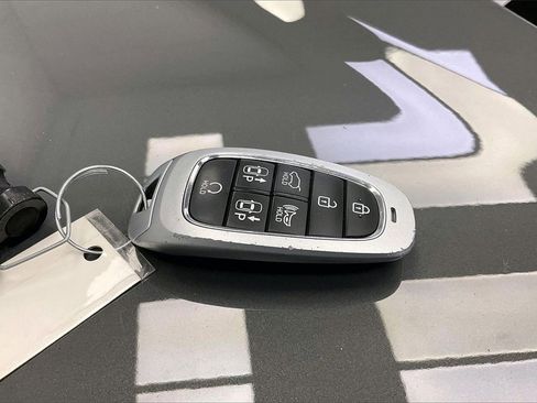 Certified 2023 Hyundai Santa Fe Calligraphy image 10