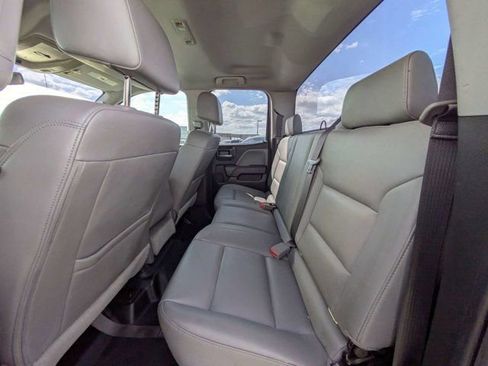 Used 2017 Chevrolet Silverado 1500 W/T w/ Trailering Package RWD image 11