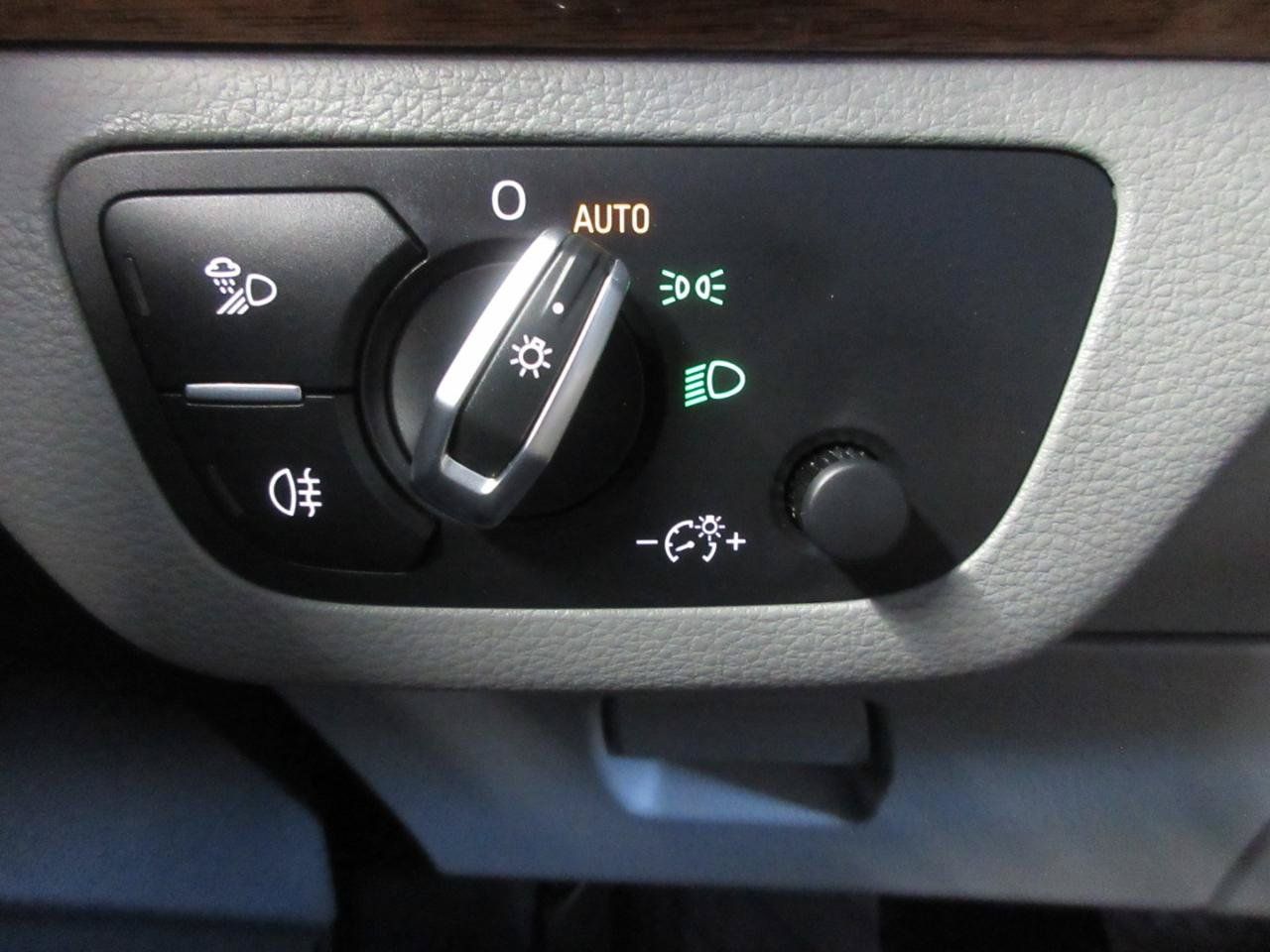 Used 2023 Audi Q5 Premium Plus w/ Convenience Package AWD/4WD image 13