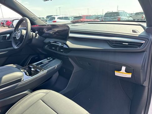 New 2026 Buick Enclave Preferred image 42