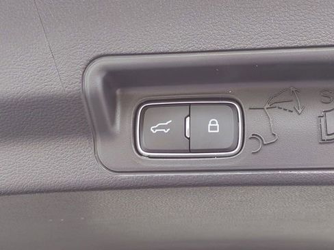 Certified 2026 Ford Explorer Active RWD image 14