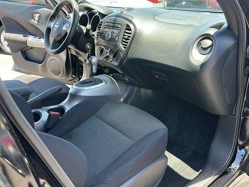 Used 2014 Nissan Juke S FWD image 51