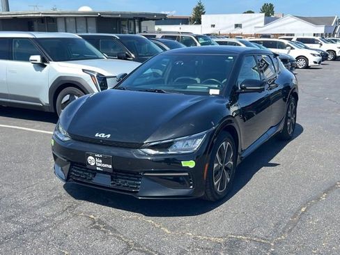 Certified 2023 Kia EV6 GT-Line w/ GT-Line Suede Seat Package RWD image 3