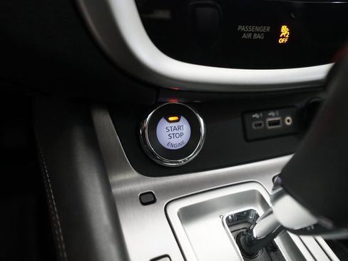 Used 2019 Nissan Murano SV w/ Premium Package image 30