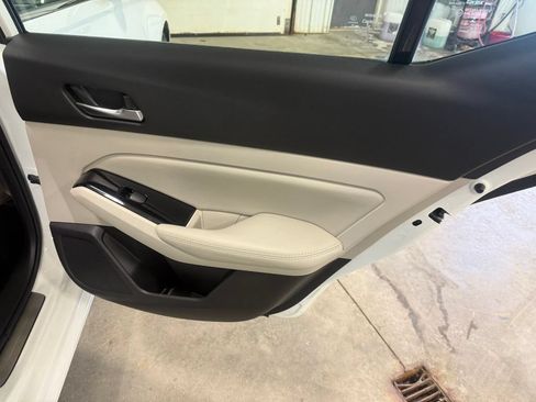 Used 2020 Nissan Altima 2.5 SL AWD/4WD image 30
