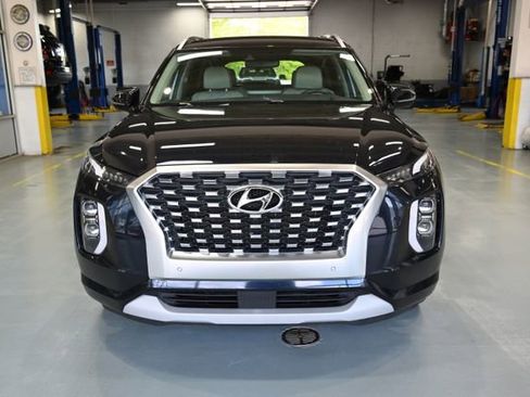 Used 2021 Hyundai Palisade Limited AWD/4WD image 2